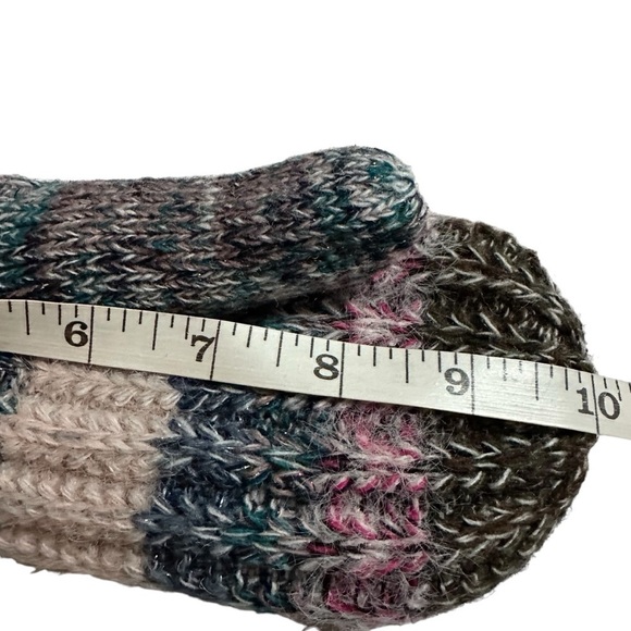Chunky Knit Stripe Mittens with Pink Sherpa Cuffs - Picture 6 of 6